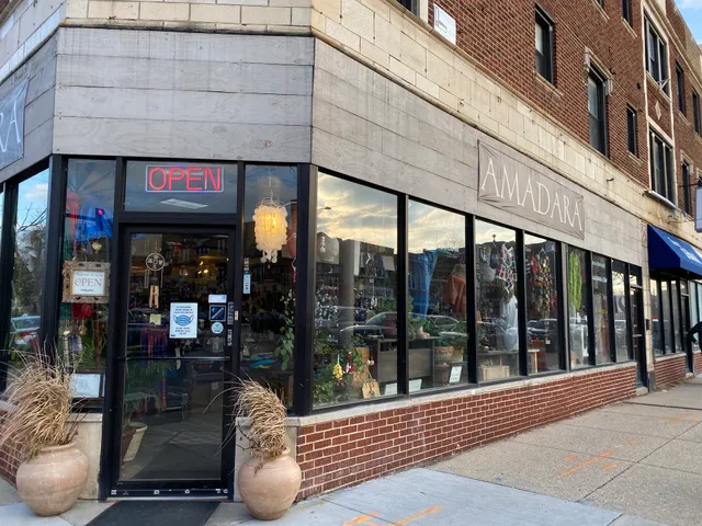 Amadara - Singing Bowls, Crystal Gemstones, Unique Handmade Gifts