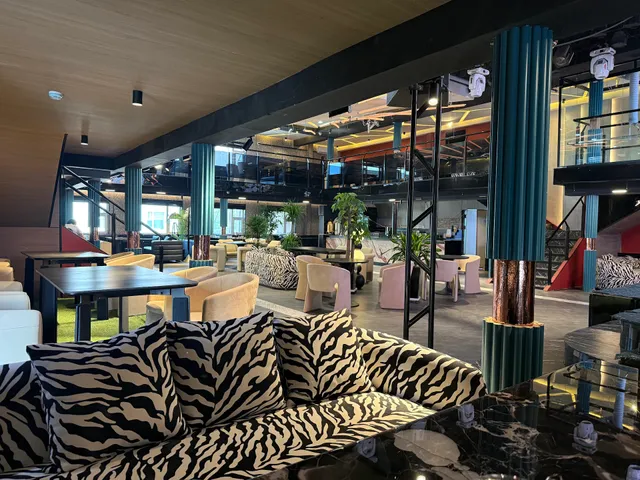 Jargalan Restaurant & Lounge