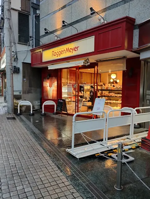 Roggen Meyer Okamoto