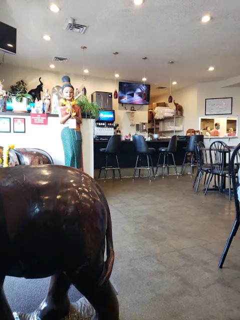 Hart C's Steak Burger & Thai Food