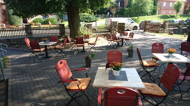 Restaurant, Räucherei & BBQ-Smoker „Klosterklause“ Malchow