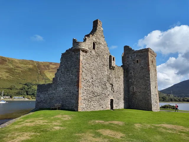 Lochranza Castle