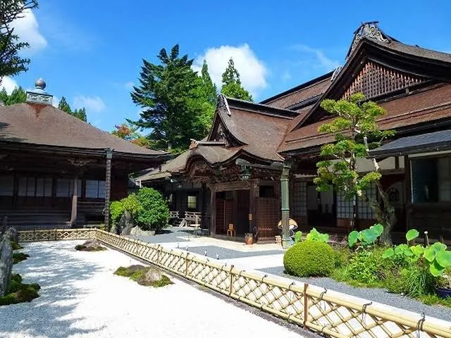 Yochi-in Temple (Pilgrim's Lodging)