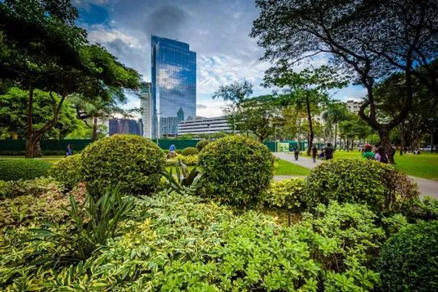 Ayala Triangle Gardens