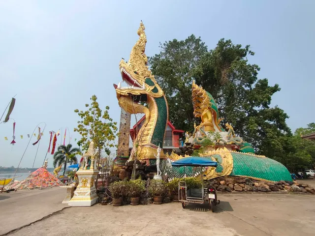 Naga fireballs viewing point