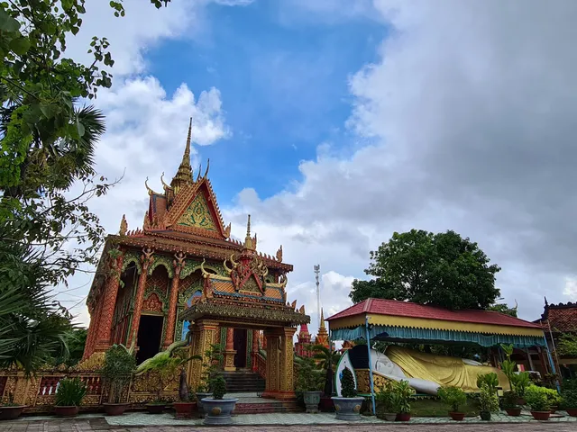 Monivongsa Bopharam Temple