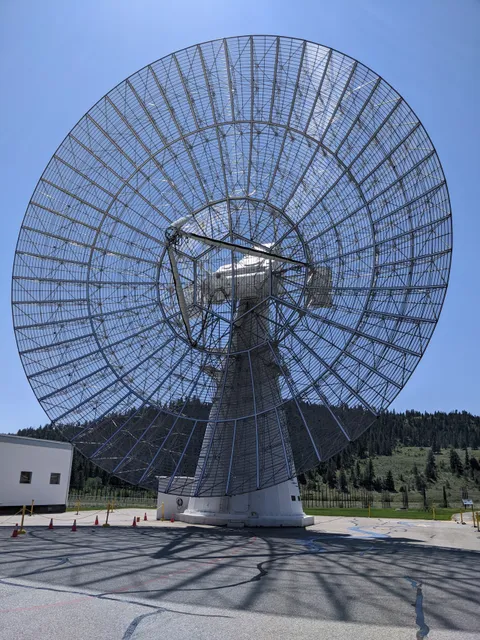 Dominion Radio Astrophysical Observatory (DRAO)