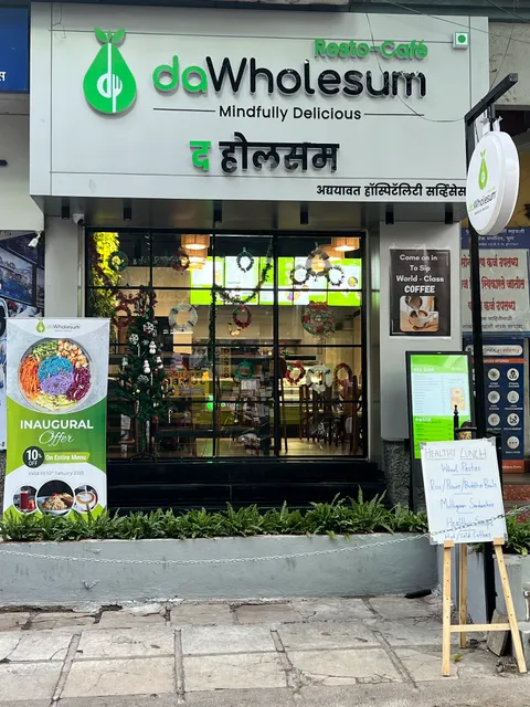 daWholesum Resto-Cafe