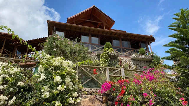 Cabañas Gavilán Guardián