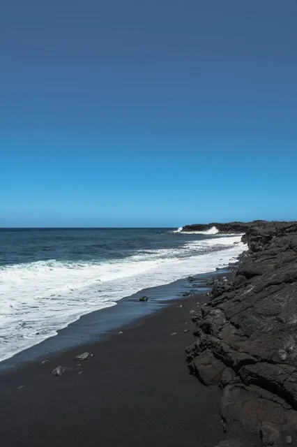 Kaimu Black Sand Beach