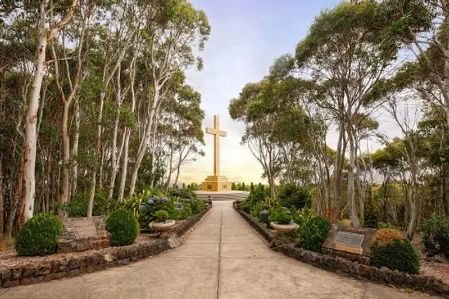 Mount Macedon Memorial Cross
