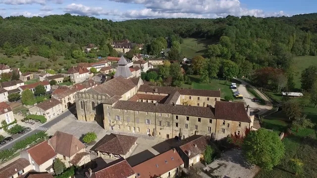 Village de Cadouin