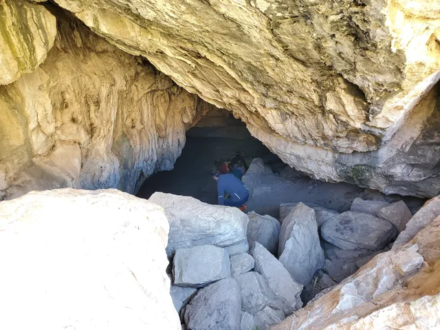 Coronado Cave Trail