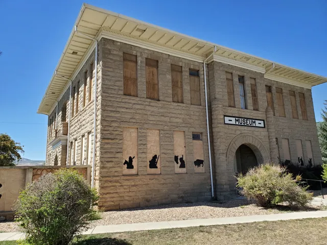 Fairview Museum of History and Art