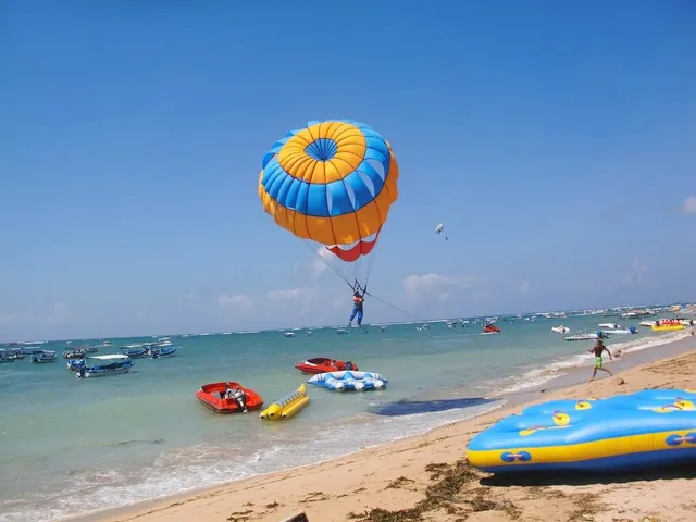 Pantai Tanjung Benoa