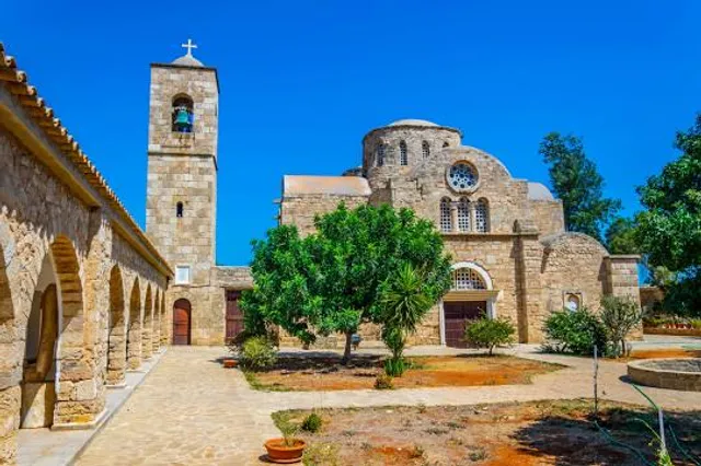 Apostoli Barnabaan luostari