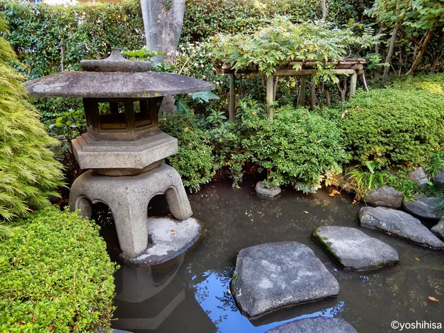 Yakushi Fountain Garden