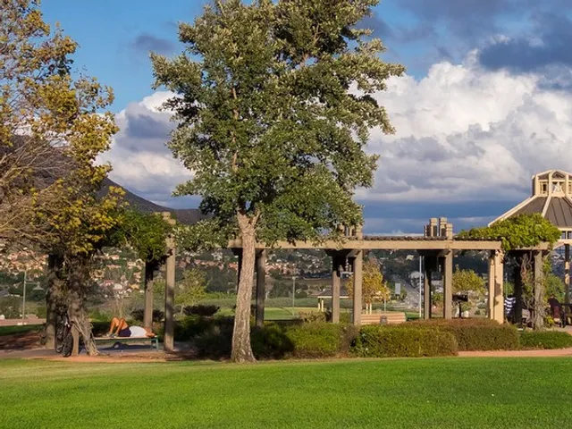 Sycamore Highlands Park