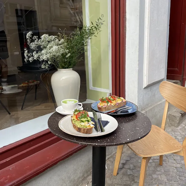 Mandarin Coffee Roastery