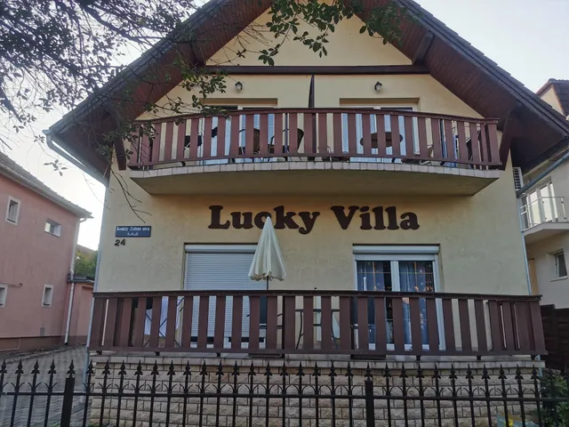 Lucky Villa