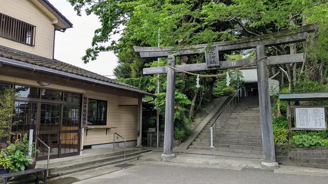 Hinoo Shrine