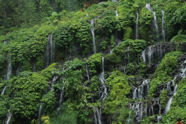 Air Terjun Penumpahan