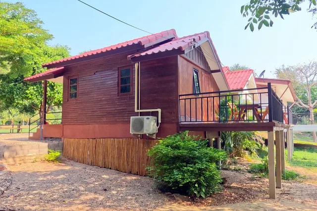 The Highland Creek Suanphueng