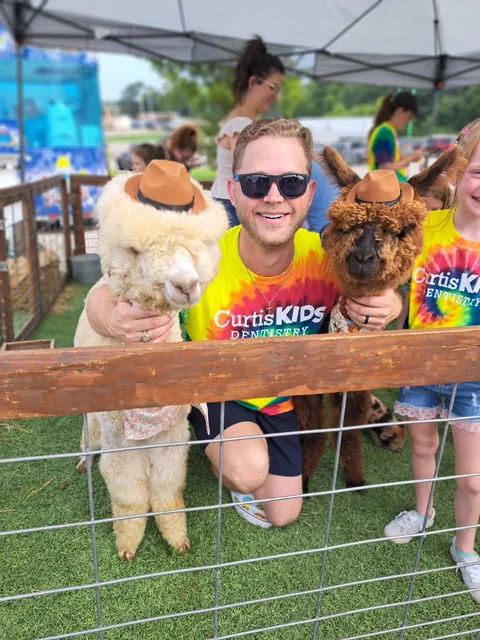 Air Ponies- DFW Mobile petting zoo,pony rides and more