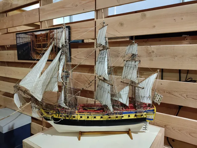 Le grand carénage de L'Hermione à Anglet