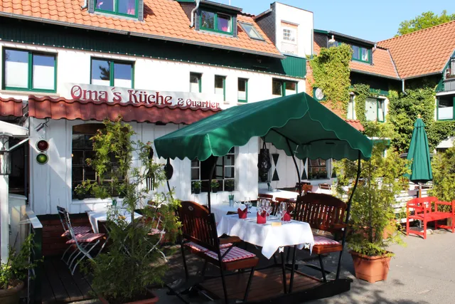 Oma's Küche & Quartier