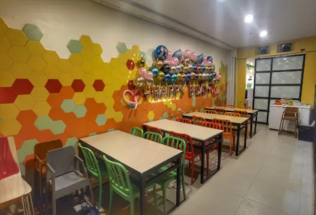 Angel's Pizza - Yashano Mall