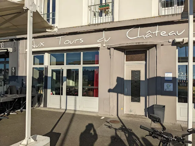 Aux Tours du Château