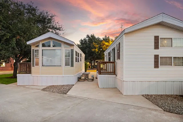 AllStar RV Resort by QRV