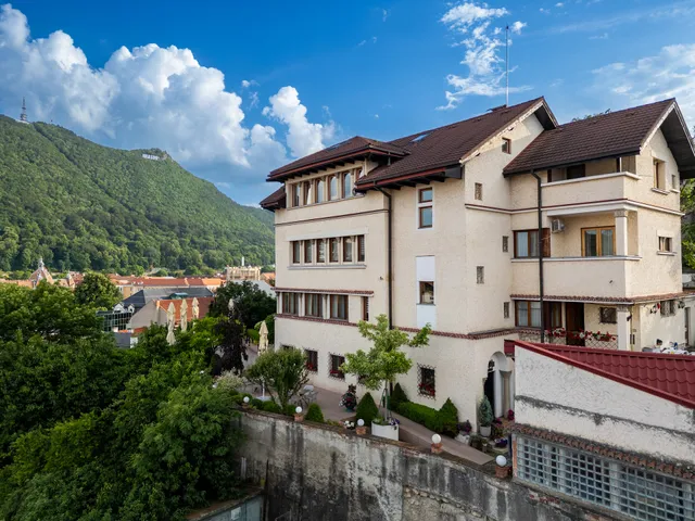 Pensiunea Casa Cranța (Hotel Boutique)