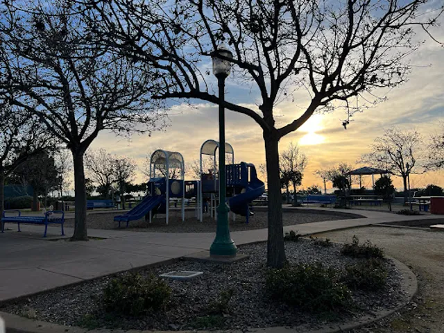 Gordon E. Oliver Eden Shores Park