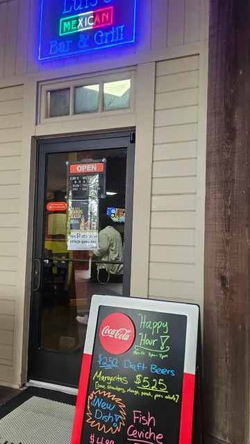 Luis's Mexican Bar and Grill