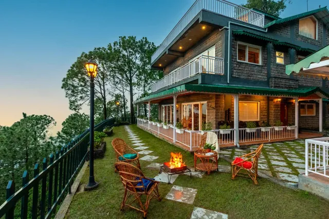 ELIVAAS Fleur De Lis - Villa in Kasauli | 4 BHK Villa with Attic and Garden