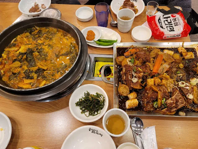 누리마을 감자탕&등뼈찜 연산토곡점