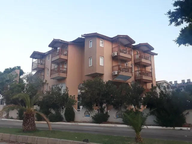 Sun King Apart Hotel