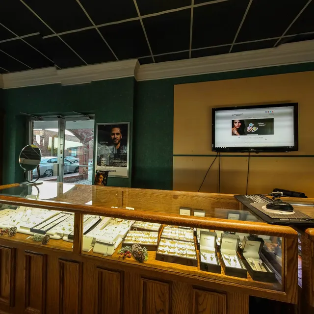 Warren Hannon Jeweler