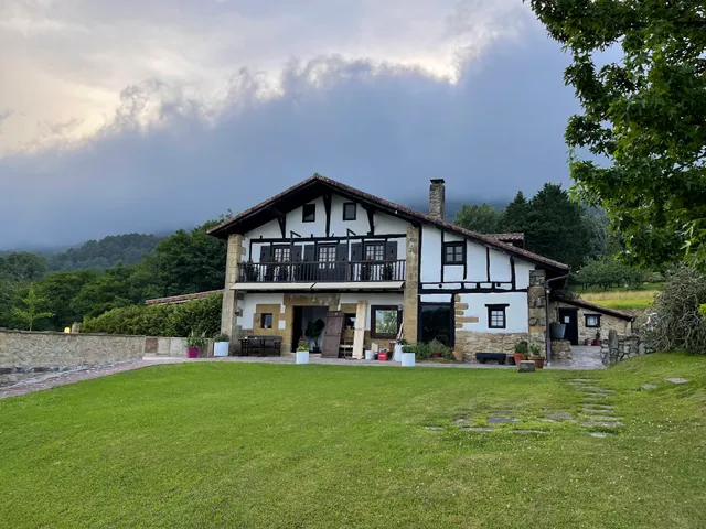 Casa Rural Arotzenea
