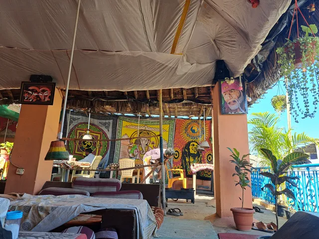 Ravi’s Rose Restaurant