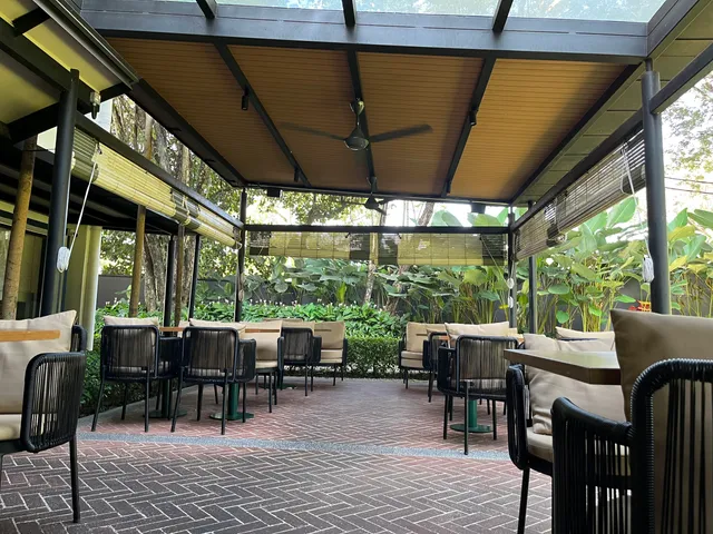 MAZI Greek Taverna KL