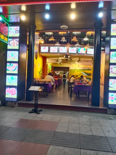 Cơm Niêu Hương Vị Việt 3