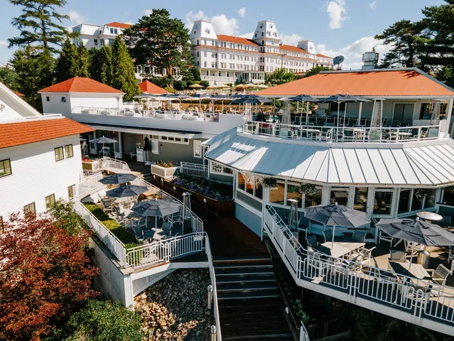 Wentworth by the Sea