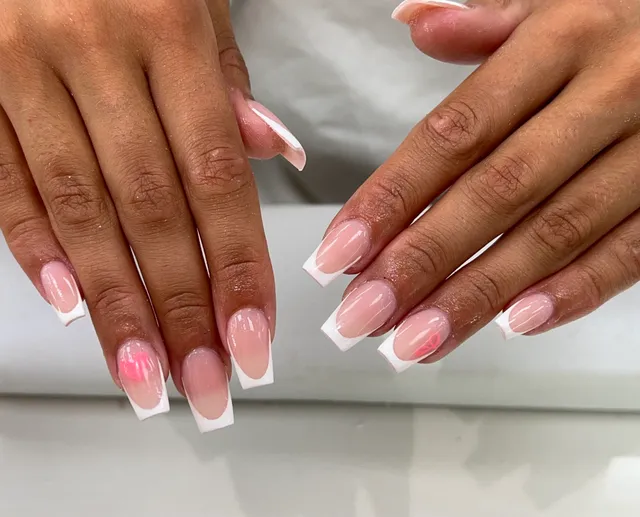 Leamington Nails & Spa