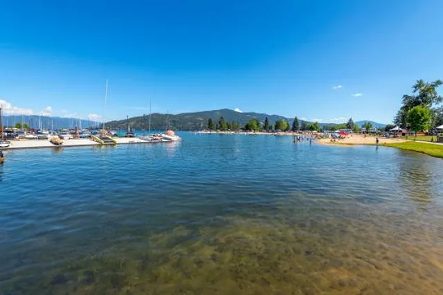 Sandpoint City Beach Snack Shack