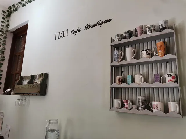 11:11 Café Boutique