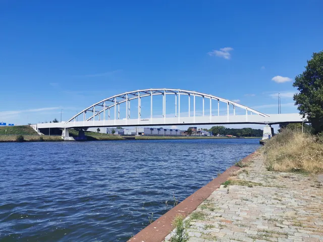 De Meernbrug