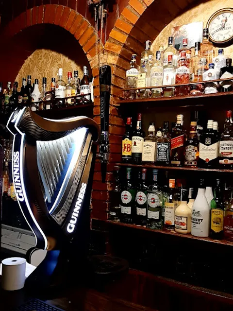 Shamrock Irish Bar
